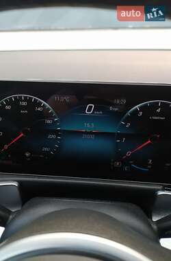 Внедорожник / Кроссовер Mercedes-Benz GLB-Class 2020 в 