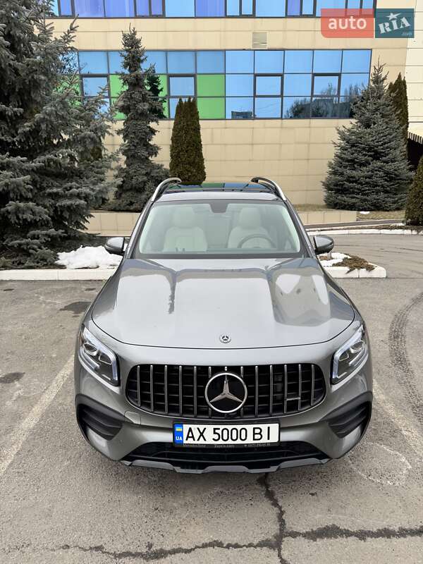 Внедорожник / Кроссовер Mercedes-Benz GLB-Class 2019 в Харькове