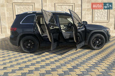Позашляховик / Кросовер Mercedes-Benz GLB-Class 2019 в 