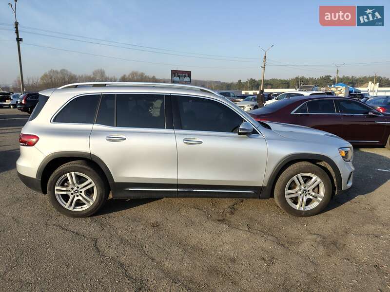 Внедорожник / Кроссовер Mercedes-Benz GLB-Class 2020 в Киеве