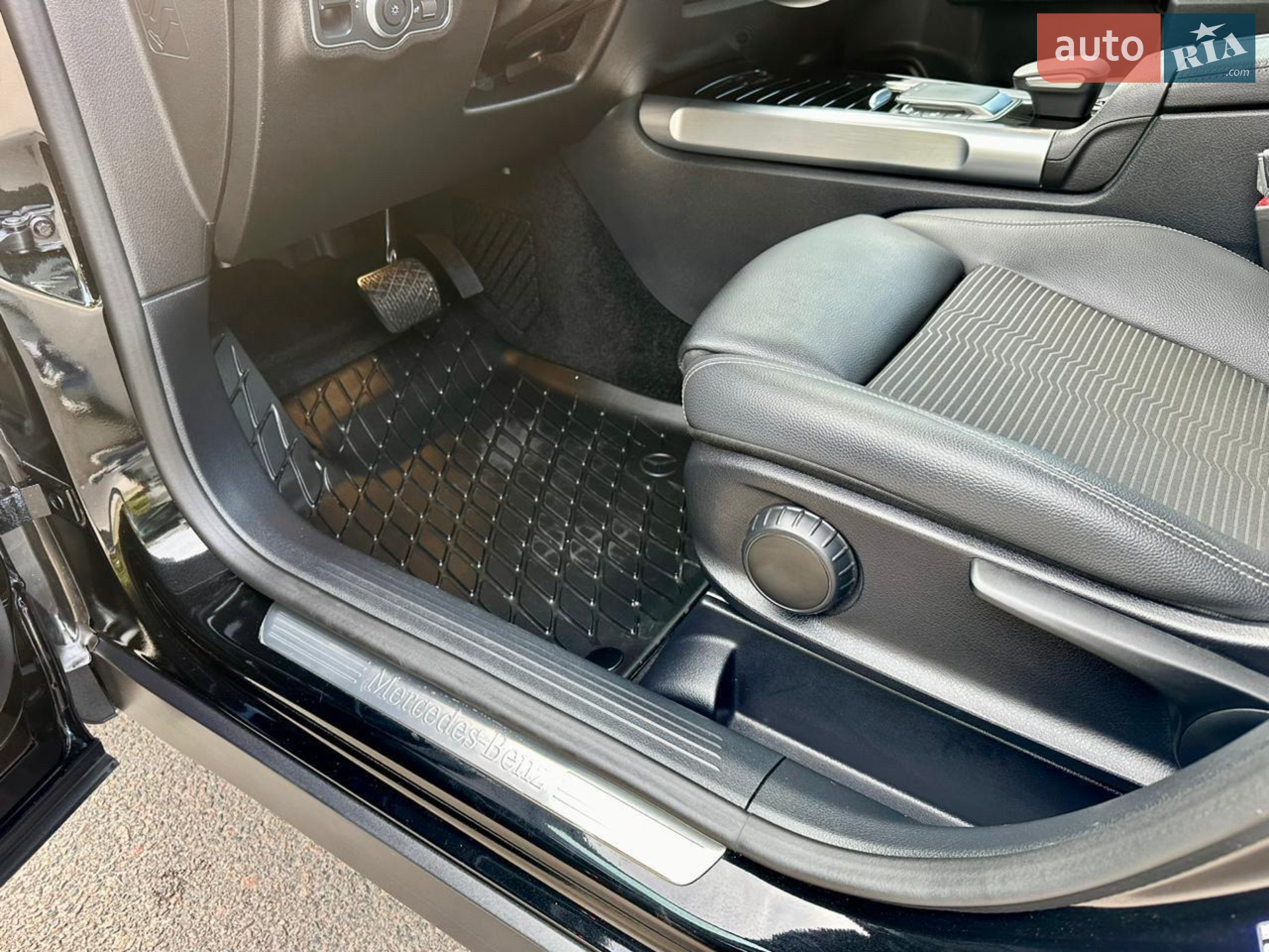 2021 Mercedes-Benz GLB - мініатюра 58