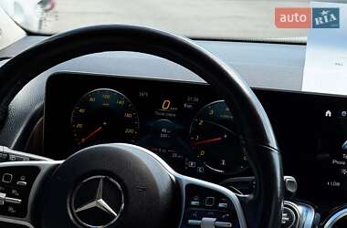 Позашляховик / Кросовер Mercedes-Benz GLB-Class 2020 в 