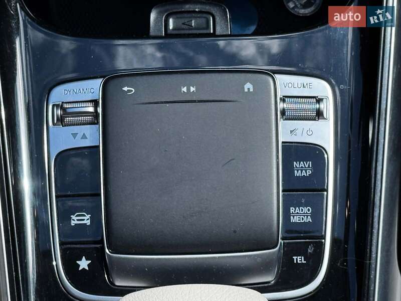 Позашляховик / Кросовер Mercedes-Benz GLB-Class 2020 в Харкові