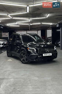 Внедорожник / Кроссовер Mercedes-Benz GLB-Class 2020 в 
