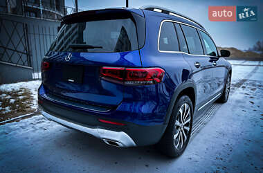 Внедорожник / Кроссовер Mercedes-Benz GLB-Class 2021 в 