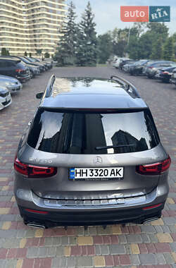 Внедорожник / Кроссовер Mercedes-Benz GLB-Class 2022 в 