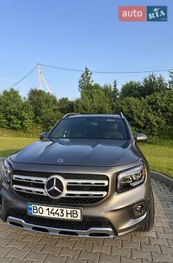 Позашляховик / Кросовер Mercedes-Benz GLB-Class 2020 в 