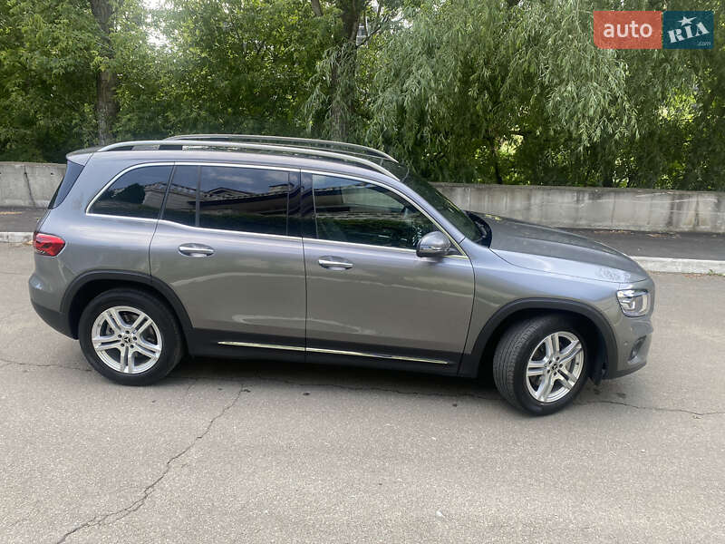Позашляховик / Кросовер Mercedes-Benz GLB-Class 2021 в Києві