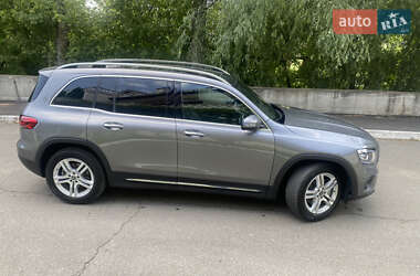 Внедорожник / Кроссовер Mercedes-Benz GLB-Class 2021 в 