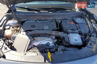Внедорожник / Кроссовер Mercedes-Benz GLB-Class 2020 в 