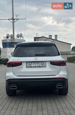 Внедорожник / Кроссовер Mercedes-Benz GLB-Class 2021 в 