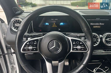 Внедорожник / Кроссовер Mercedes-Benz GLB-Class 2021 в 