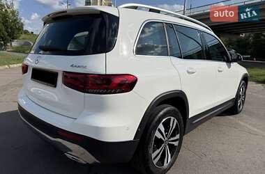 Внедорожник / Кроссовер Mercedes-Benz GLB-Class 2021 в 