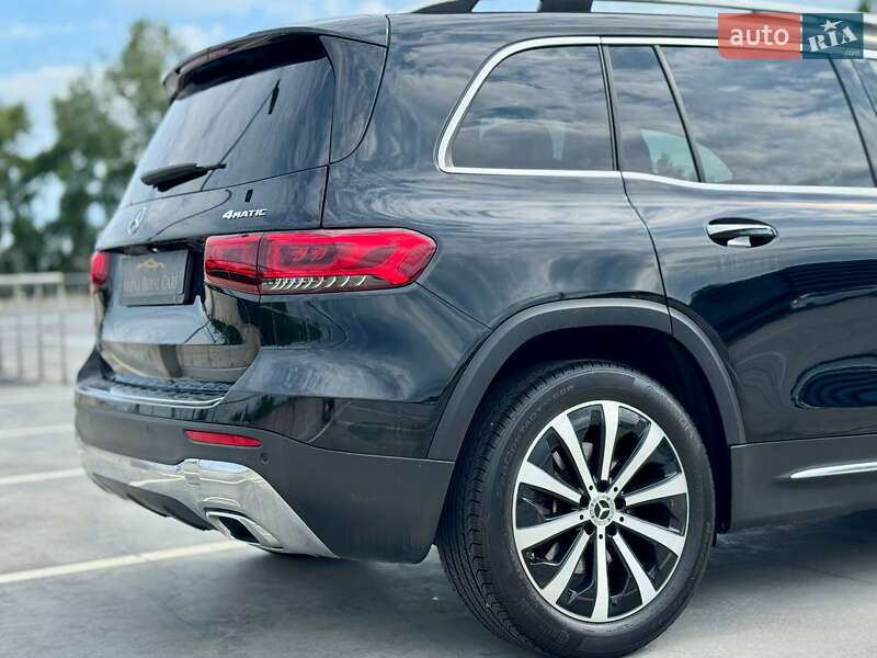 Внедорожник / Кроссовер Mercedes-Benz GLB-Class 2022 в Киеве