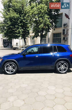 Внедорожник / Кроссовер Mercedes-Benz GLB-Class 2020 в 