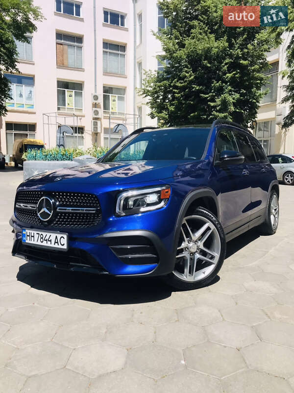 Внедорожник / Кроссовер Mercedes-Benz GLB-Class 2020 в 