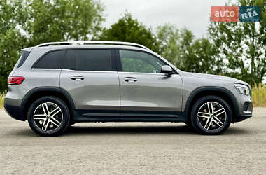 Внедорожник / Кроссовер Mercedes-Benz GLB-Class 2021 в 
