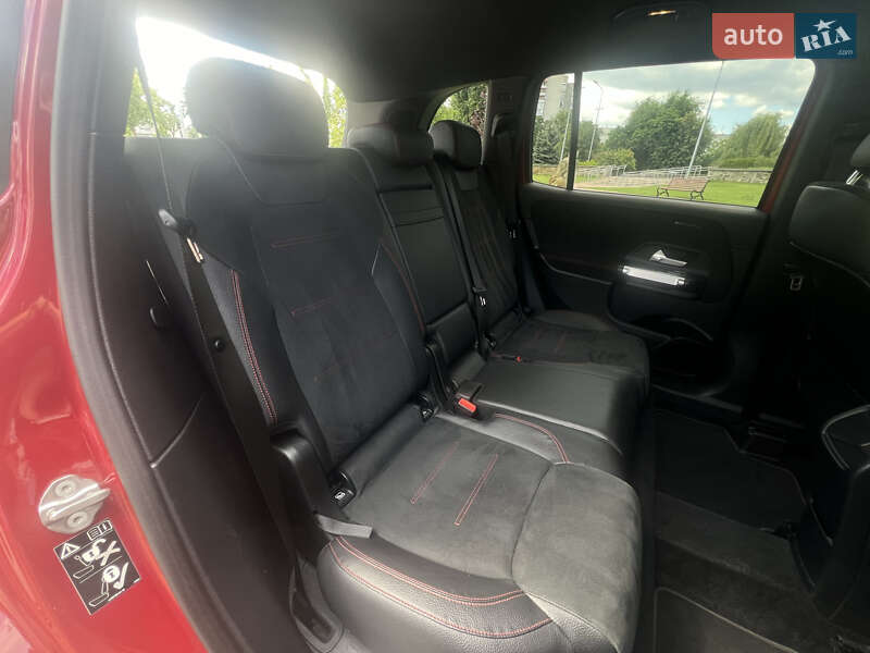 Внедорожник / Кроссовер Mercedes-Benz GLB-Class 2020 в Киеве
