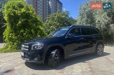 Внедорожник / Кроссовер Mercedes-Benz GLB-Class 2019 в 