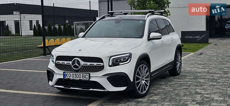 Внедорожник / Кроссовер Mercedes-Benz GLB-Class 2021 в 