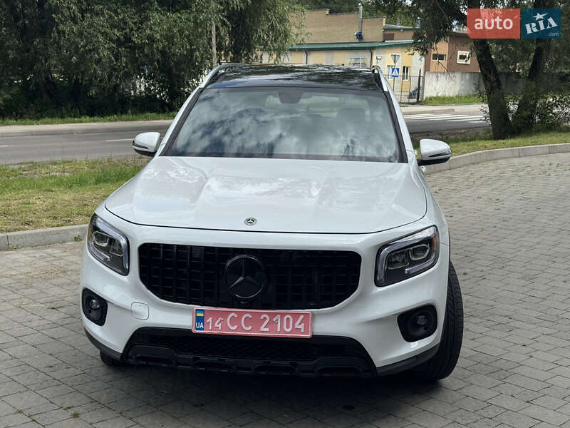 Mercedes-Benz GLB-Class 2020