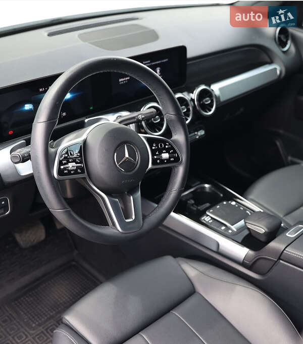 Внедорожник / Кроссовер Mercedes-Benz GLB-Class 2022 в Львове