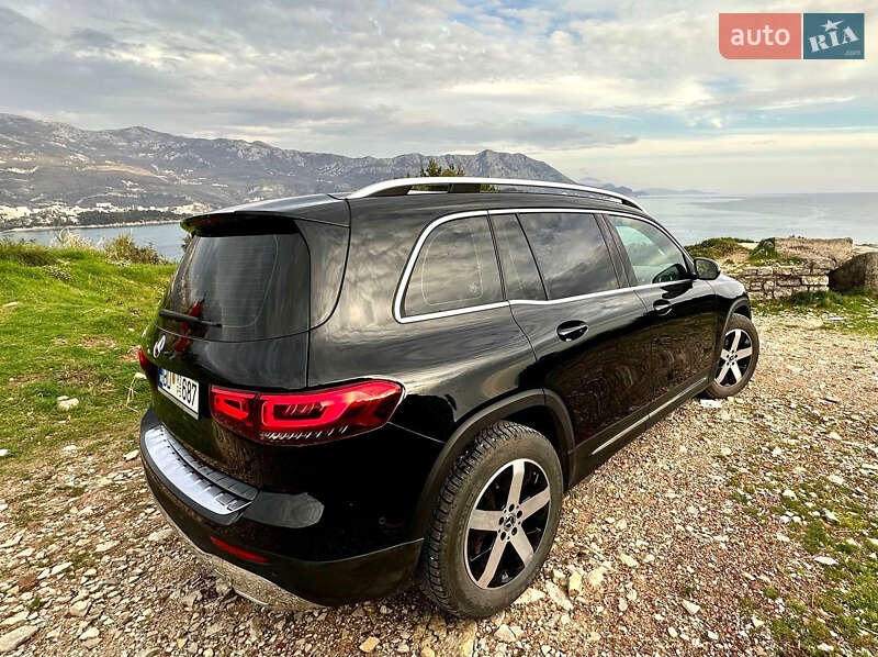 Внедорожник / Кроссовер Mercedes-Benz GLB-Class 2022 в Ровно