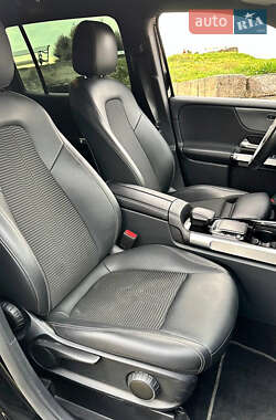 Внедорожник / Кроссовер Mercedes-Benz GLB-Class 2022 в 