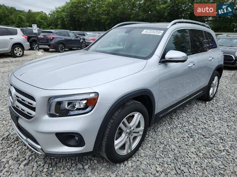 Mercedes-Benz GLB-Class 2020
