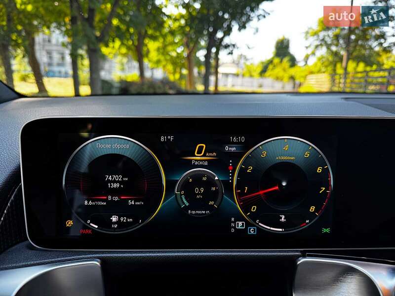 Внедорожник / Кроссовер Mercedes-Benz GLB-Class 2020 в Киеве