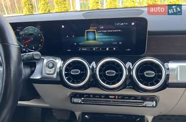 Позашляховик / Кросовер Mercedes-Benz GLB-Class 2020 в 