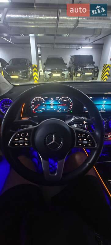 Позашляховик / Кросовер Mercedes-Benz GLB-Class 2020 в Києві