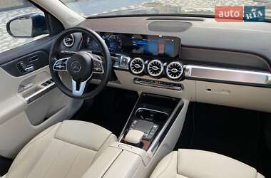 Внедорожник / Кроссовер Mercedes-Benz GLB-Class 2021 в 
