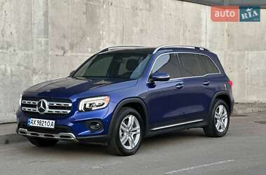 Внедорожник / Кроссовер Mercedes-Benz GLB-Class 2021 в 
