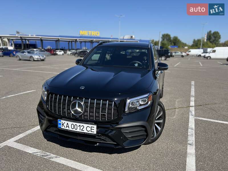 Внедорожник / Кроссовер Mercedes-Benz GLB-Class 2021 в Киеве