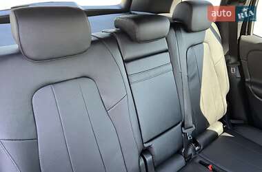 Внедорожник / Кроссовер Mercedes-Benz GLB-Class 2021 в 