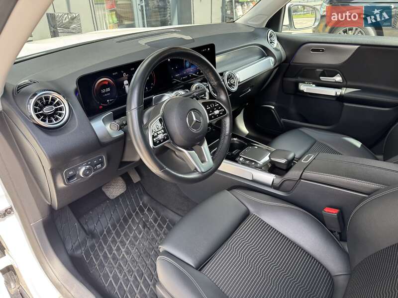 Внедорожник / Кроссовер Mercedes-Benz GLB-Class 2022 в Киеве