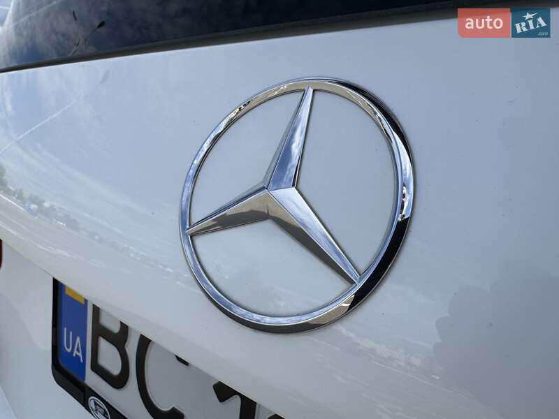 Внедорожник / Кроссовер Mercedes-Benz GLB-Class 2022 в Киеве