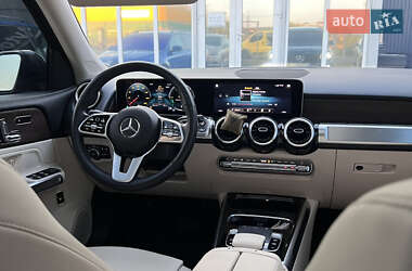 Внедорожник / Кроссовер Mercedes-Benz GLB-Class 2020 в 