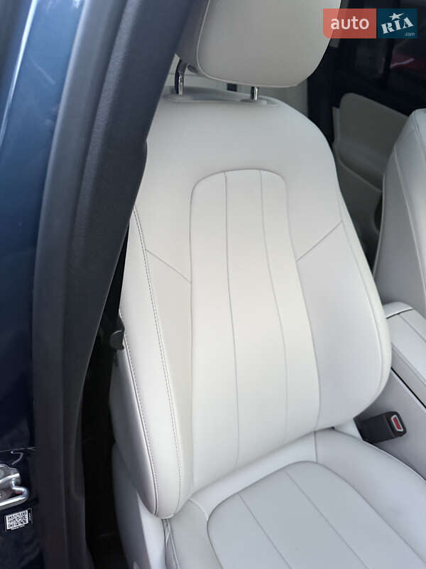 Внедорожник / Кроссовер Mercedes-Benz GLB-Class 2020 в Мукачево фото 43 Внедорожник / Кроссовер Mercedes-Benz GLB-Class 2020 в Мукачево