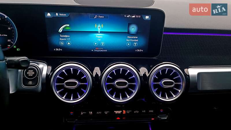 Внедорожник / Кроссовер Mercedes-Benz GLB-Class 2019 в Киеве
