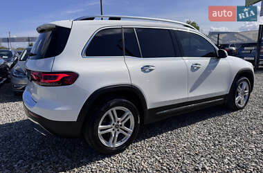 Позашляховик / Кросовер Mercedes-Benz GLB-Class 2021 в 