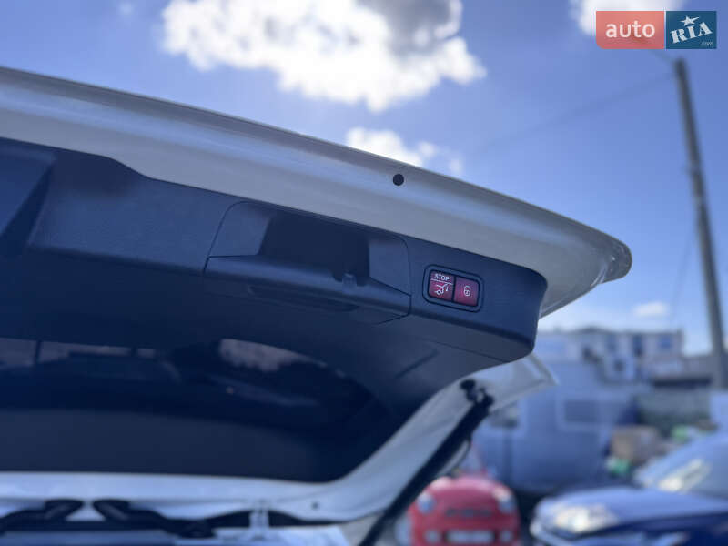 Внедорожник / Кроссовер Mercedes-Benz GLB-Class 2021 в Ивано-Франковске фото 45 Внедорожник / Кроссовер Mercedes-Benz GLB-Class 2021 в Ивано-Франковске