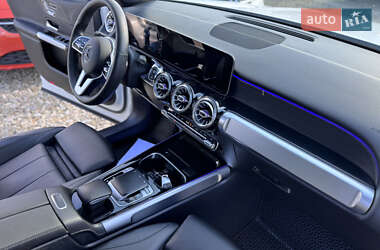 Позашляховик / Кросовер Mercedes-Benz GLB-Class 2021 в 