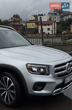 Позашляховик / Кросовер Mercedes-Benz GLB-Class 2020 в 