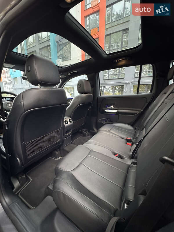 Внедорожник / Кроссовер Mercedes-Benz GLB-Class 2022 в Чернигове