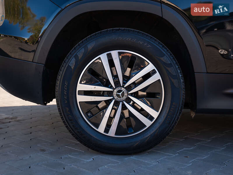 Позашляховик / Кросовер Mercedes-Benz GLB-Class 2019 в Луцьку