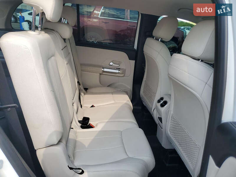 Позашляховик / Кросовер Mercedes-Benz GLB-Class 2020 в Києві фото 10 Позашляховик / Кросовер Mercedes-Benz GLB-Class 2020 в Києві