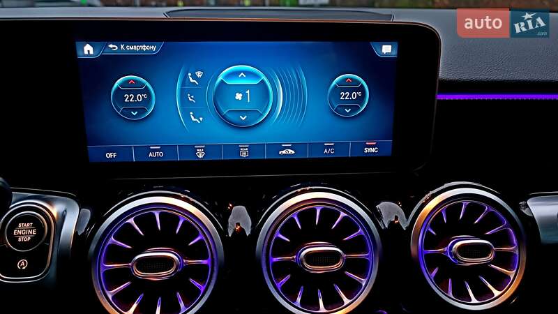 Позашляховик / Кросовер Mercedes-Benz GLB-Class 2019 в Києві