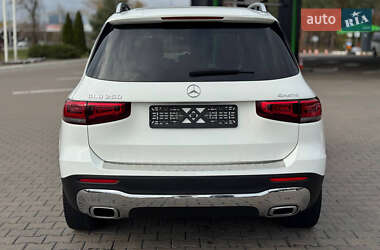Позашляховик / Кросовер Mercedes-Benz GLB-Class 2021 в  фото 11 Позашляховик / Кросовер Mercedes-Benz GLB-Class 2021 в